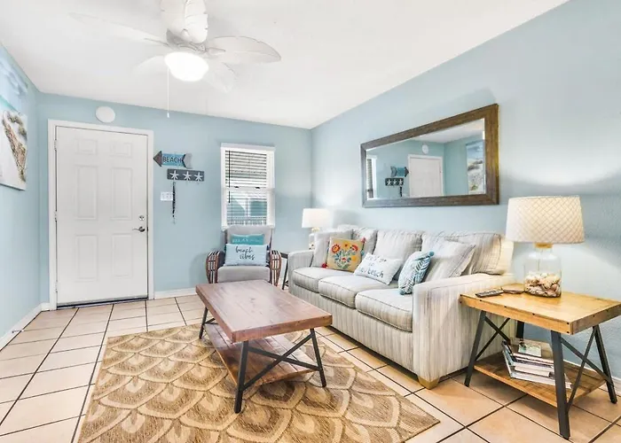 Holiday home Sunrise Village 215- 2br 1ba Gulf Front Sleep 6 Gulf Shores